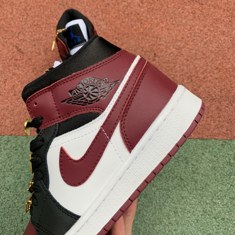 Jordan 1 Mid SE Black Dark Beetroot