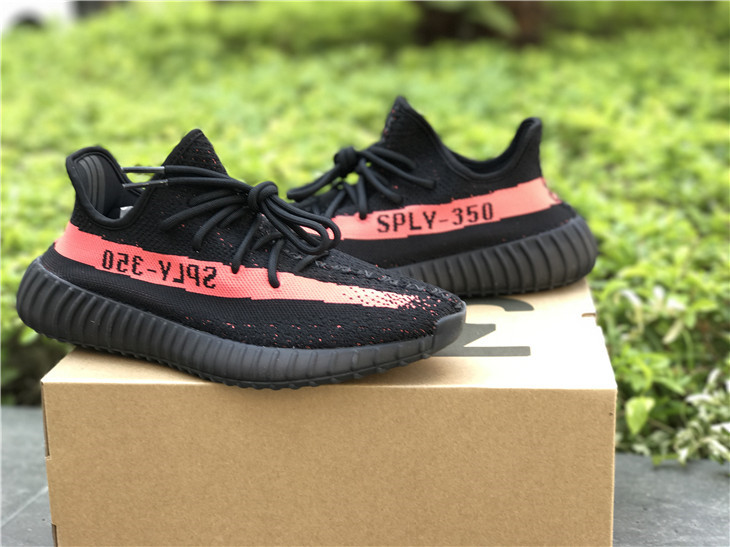 Yeezy Boost 350 Boost V2 Black Pink