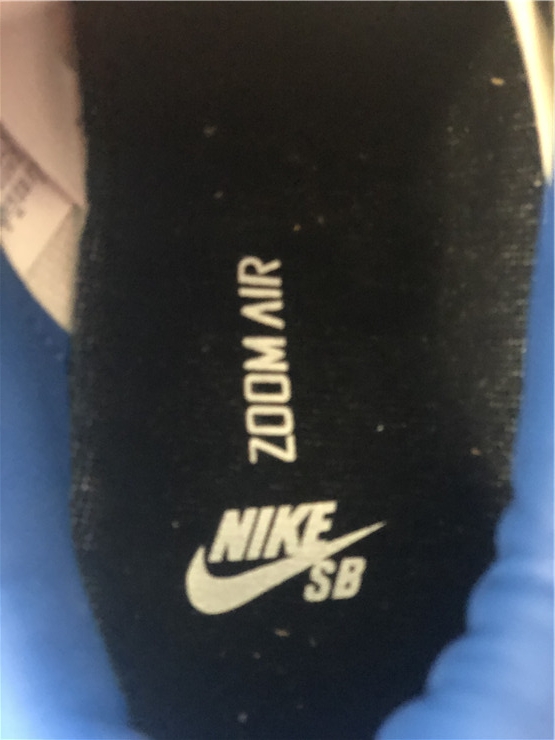 Nike SB Dunk Low