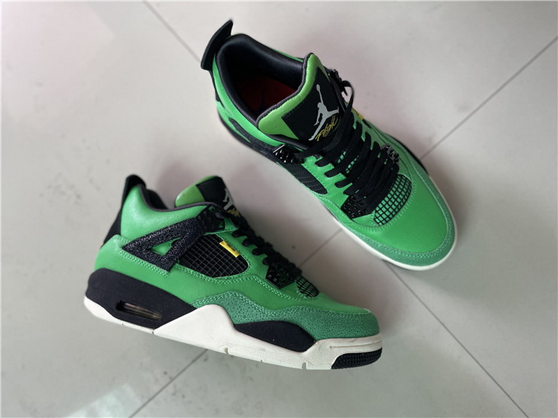 Air Jordan 4 Retro Manila