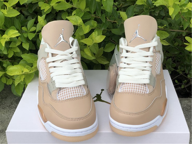 Air Jordan 4 WMNS “Shimmer”