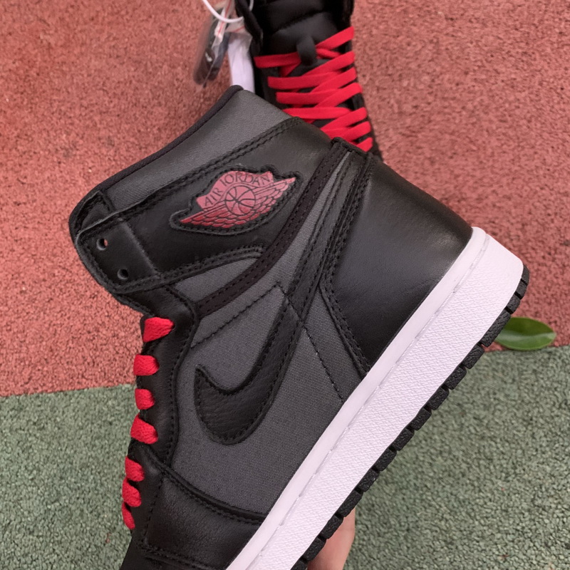Air Jordan 1 “Black Satin” GS