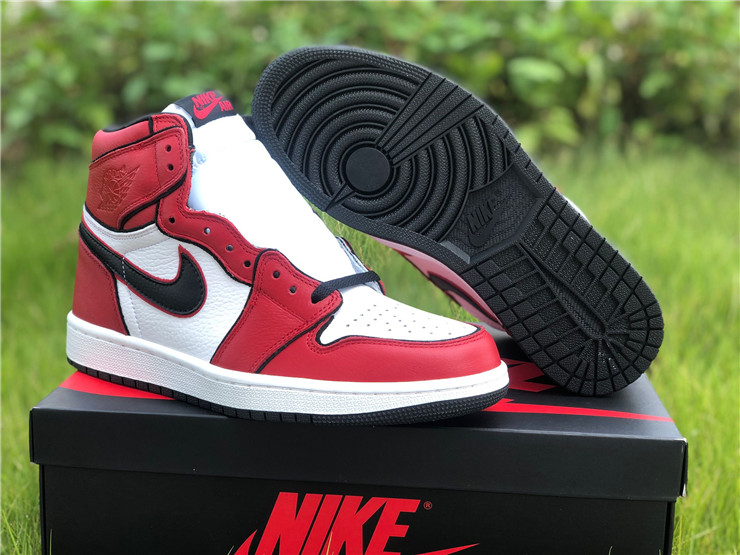 Air Jordan 1 “Chicago”