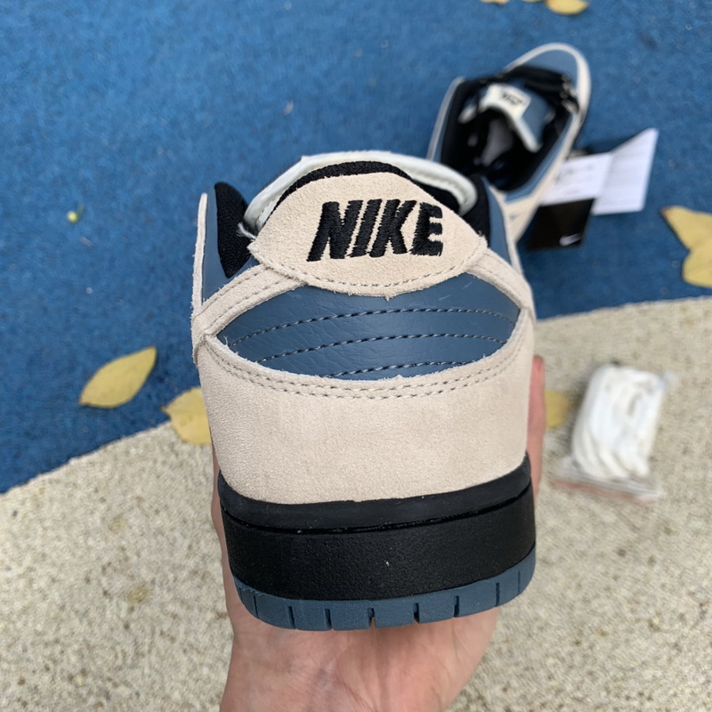 Nike SB Dunk Low Light Cream Thunderstorm