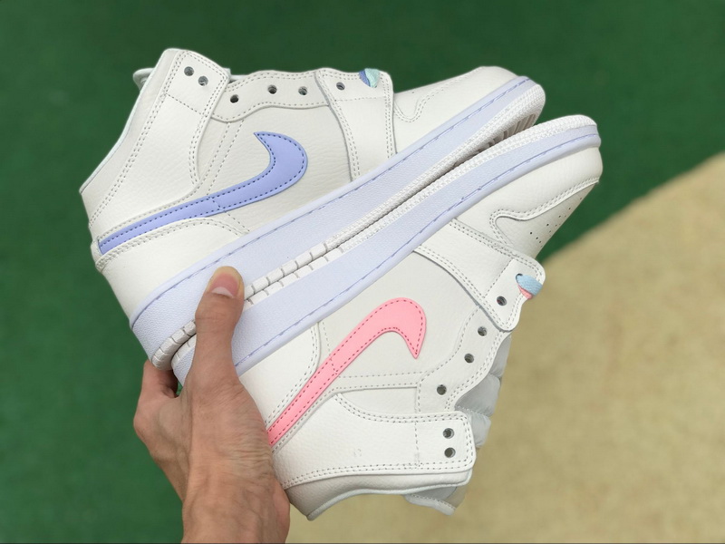 Air Jordan 1 GS Ret High SOH Beige