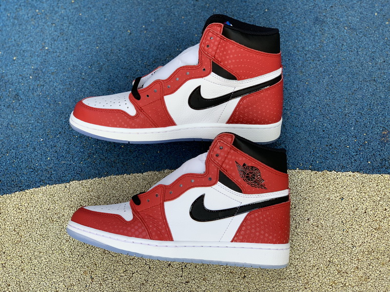 Air Jordan 1 “Chicago Crystal”