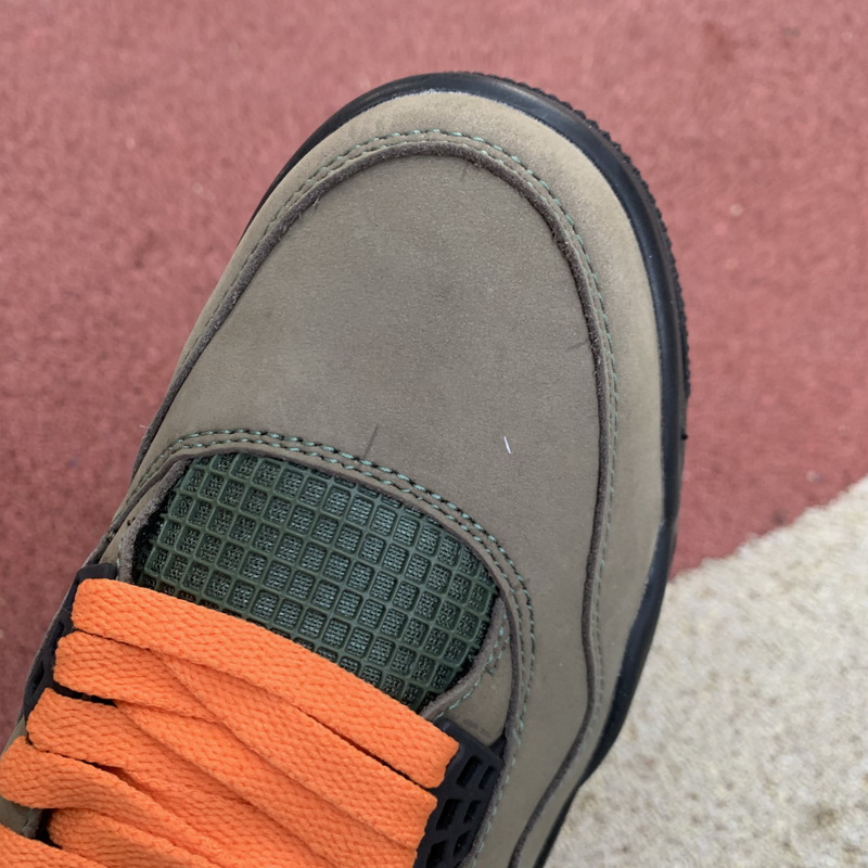 Air Jordan 4 Undefeated