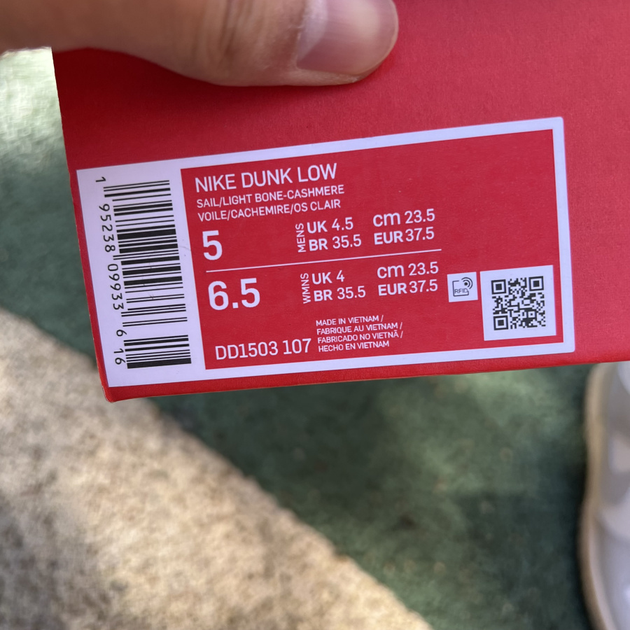 Nike Dunk Low Light Bone