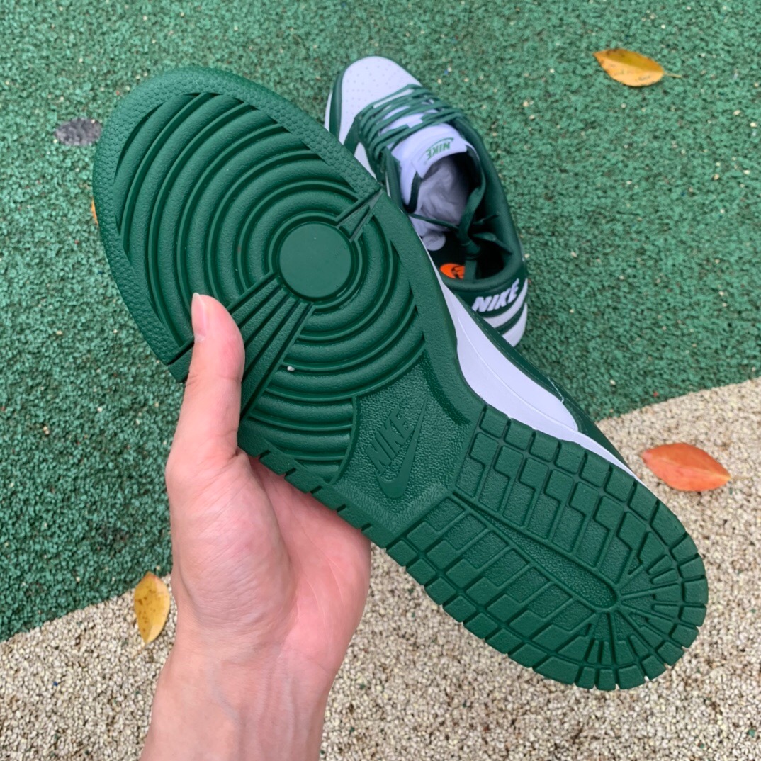 Nike SB Dunk Low Varsity Green