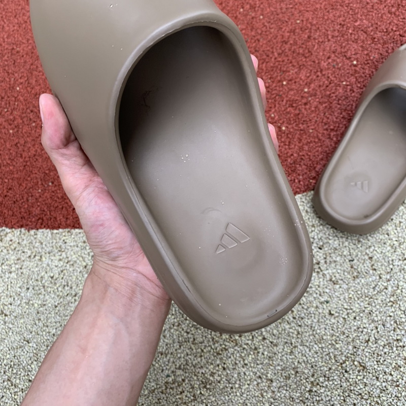 Yeezy Slide