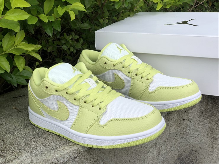 Air Jordan 1 Low Limelight