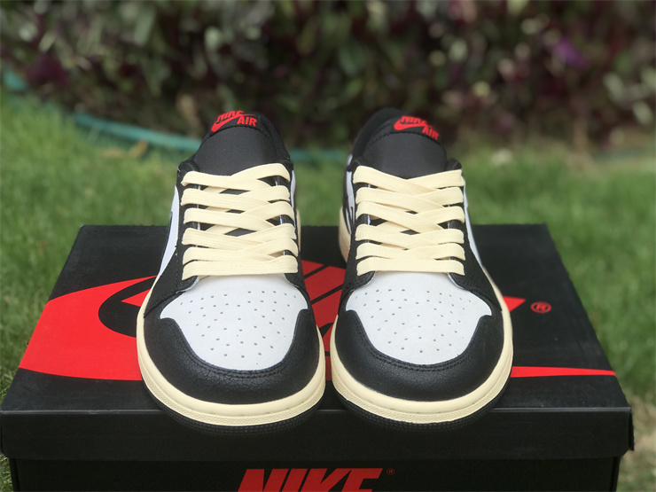 Air Jordan 1 Low OG