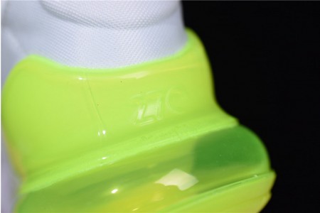 NIKE mens AIR MAX 270