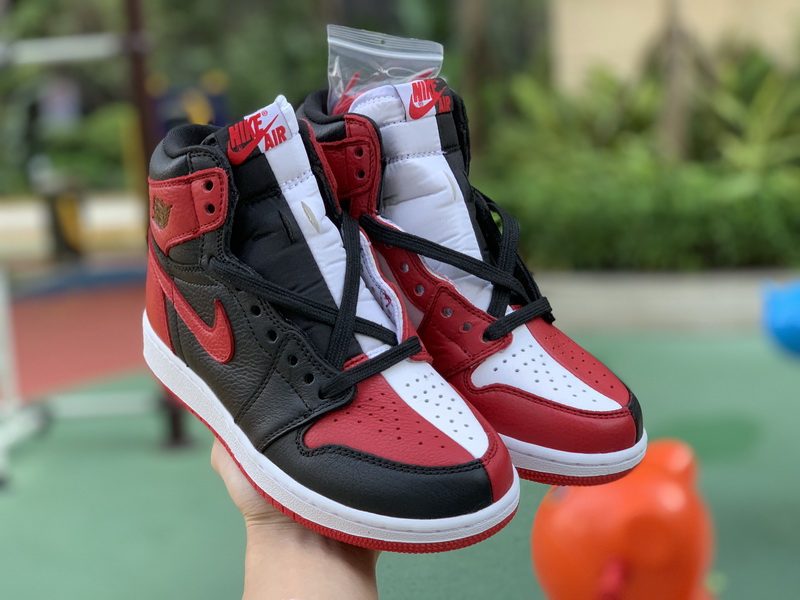 Air Jordan 1 Retro High OG “Homage To Home” GS