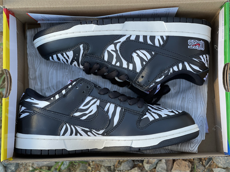 Nike SB Dunk Low Zebra