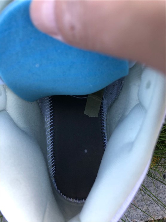 Air Jordan 1 Mid Spruce White