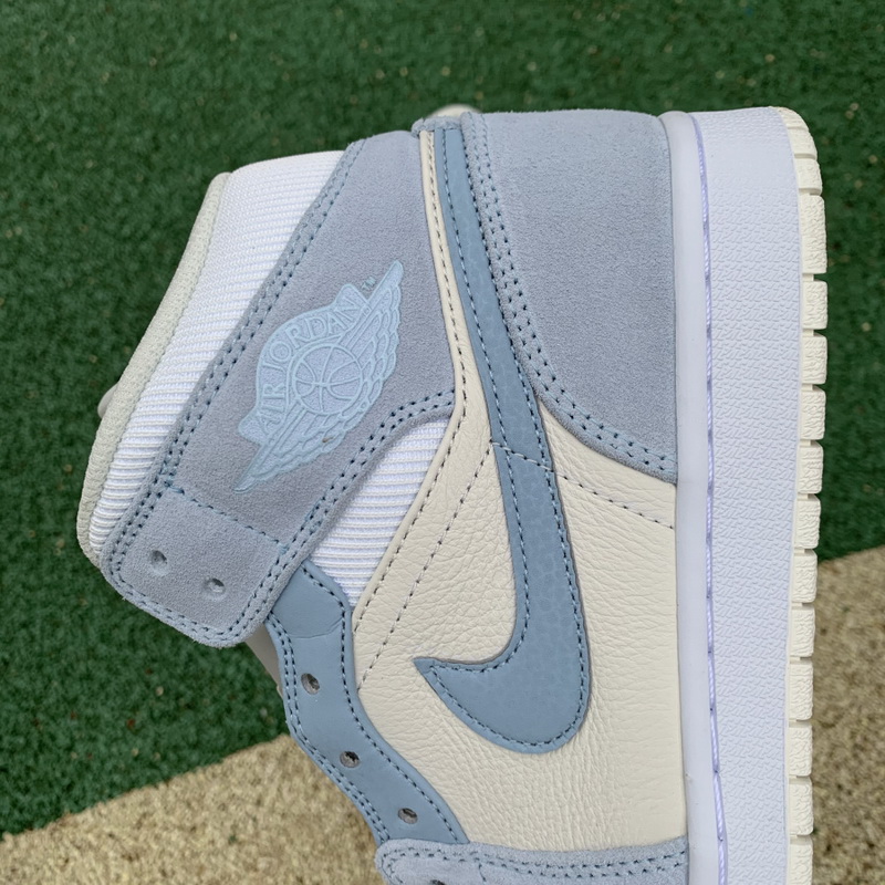 Jordan 1 Mid Mixed Textures Blue