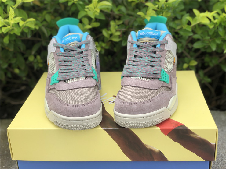 Union LA x Air Jordan 4 ''Taupe Haze''