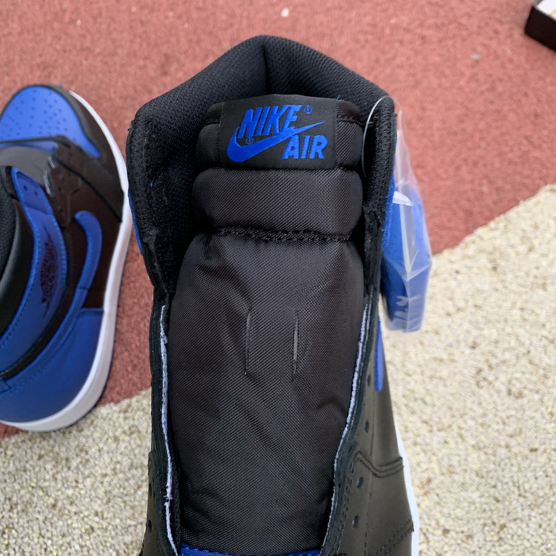 Air Jordan 1 “Royal” 2017