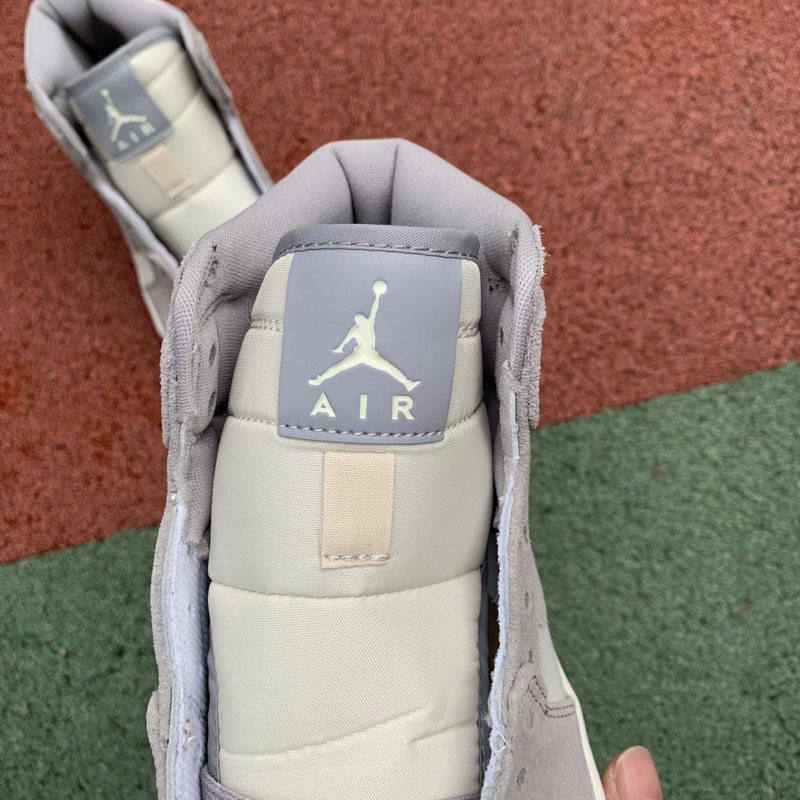 Jordan 1 Mid Shoes011