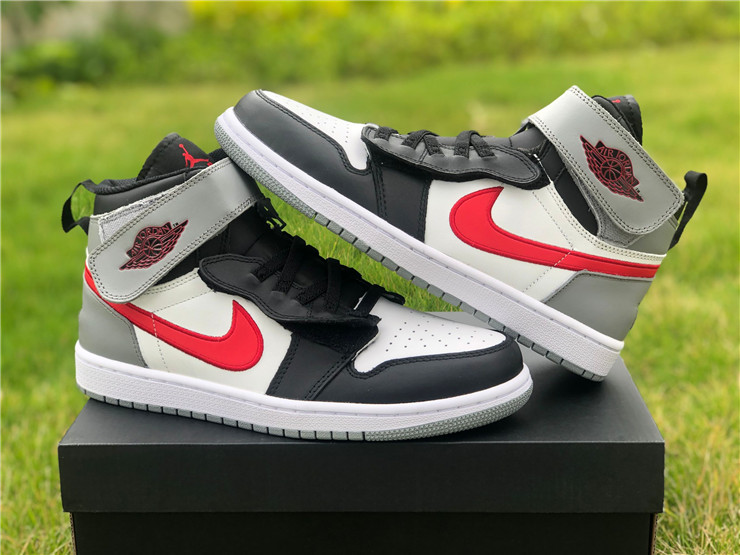 Air Jordan 1 “FlyEase”