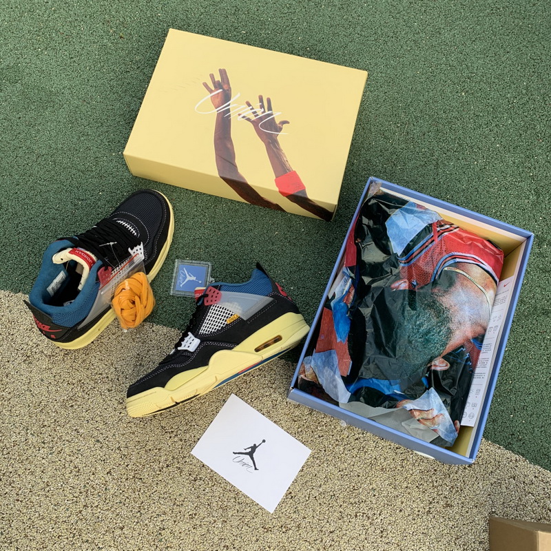 Union x Air Jordan 4
