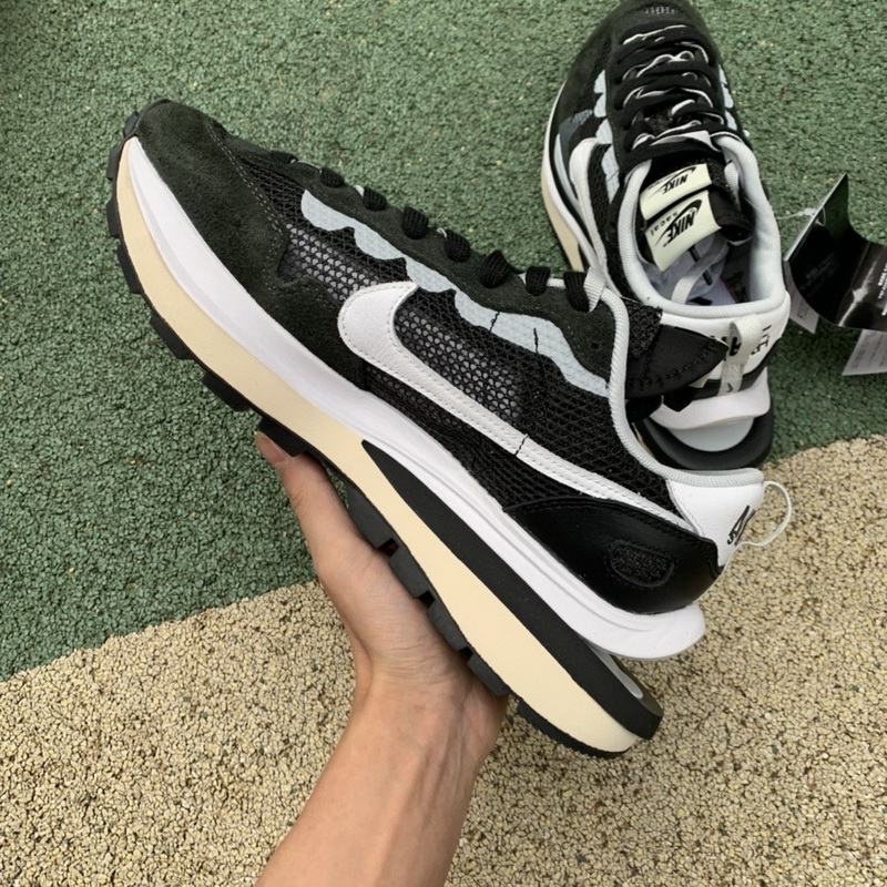 Sacai x Nike Pegasus VaporFly SP Black