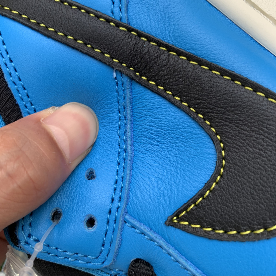 Instant Skateboards x Nike SB Dunk Low GS