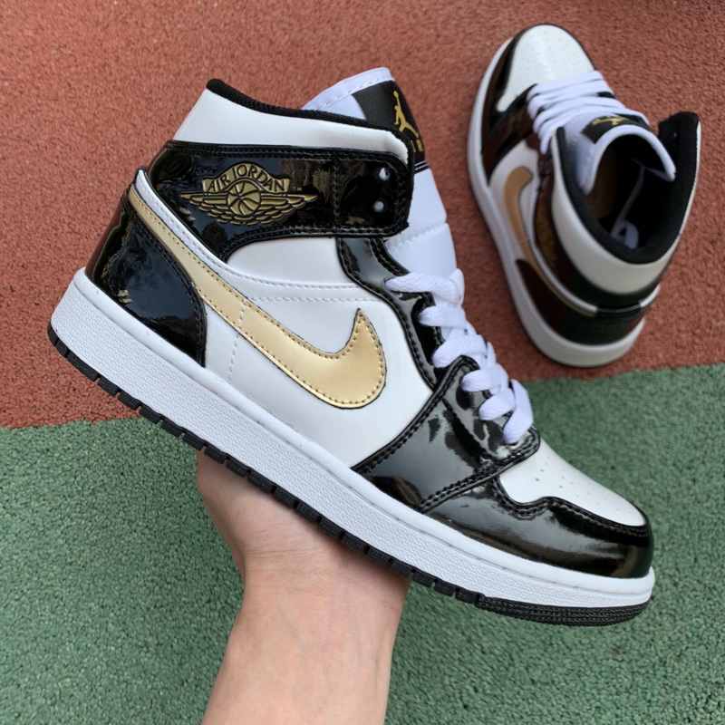 Jordan 1 Mid Patent Black White Gold