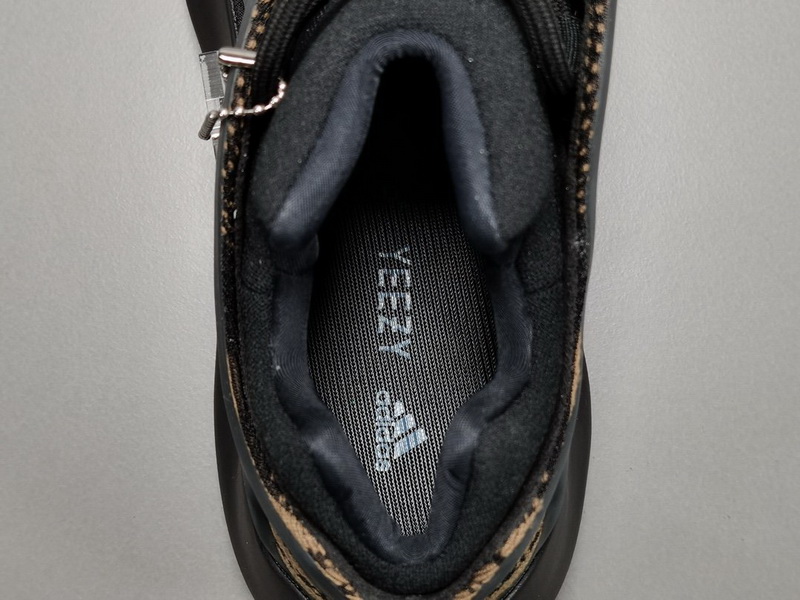 Yeezy 700 V3 “Eremiel”