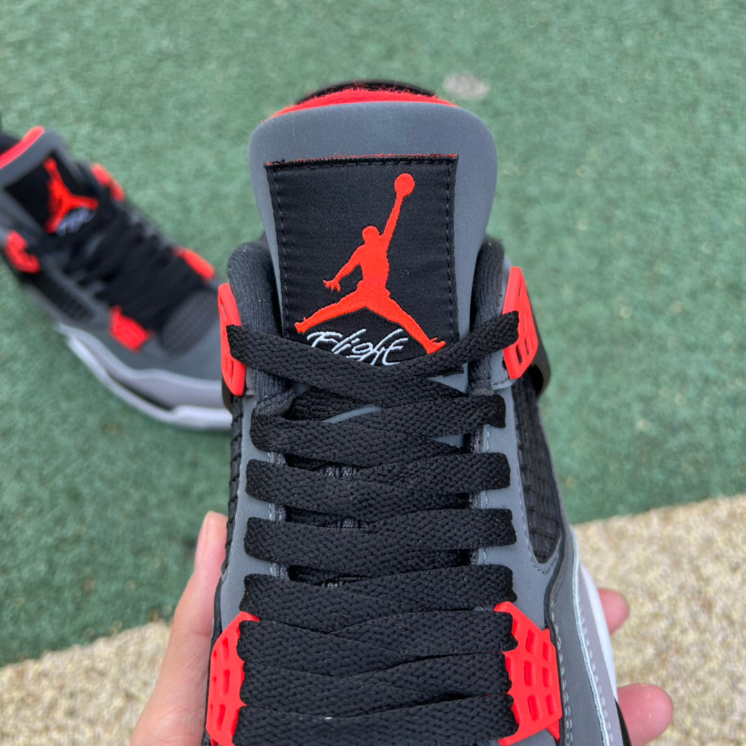 Air Jordan 4 Infrared