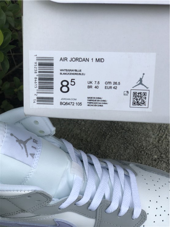 Air Jordan 1 Mid WMNS