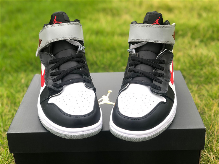 Air Jordan 1 “FlyEase”