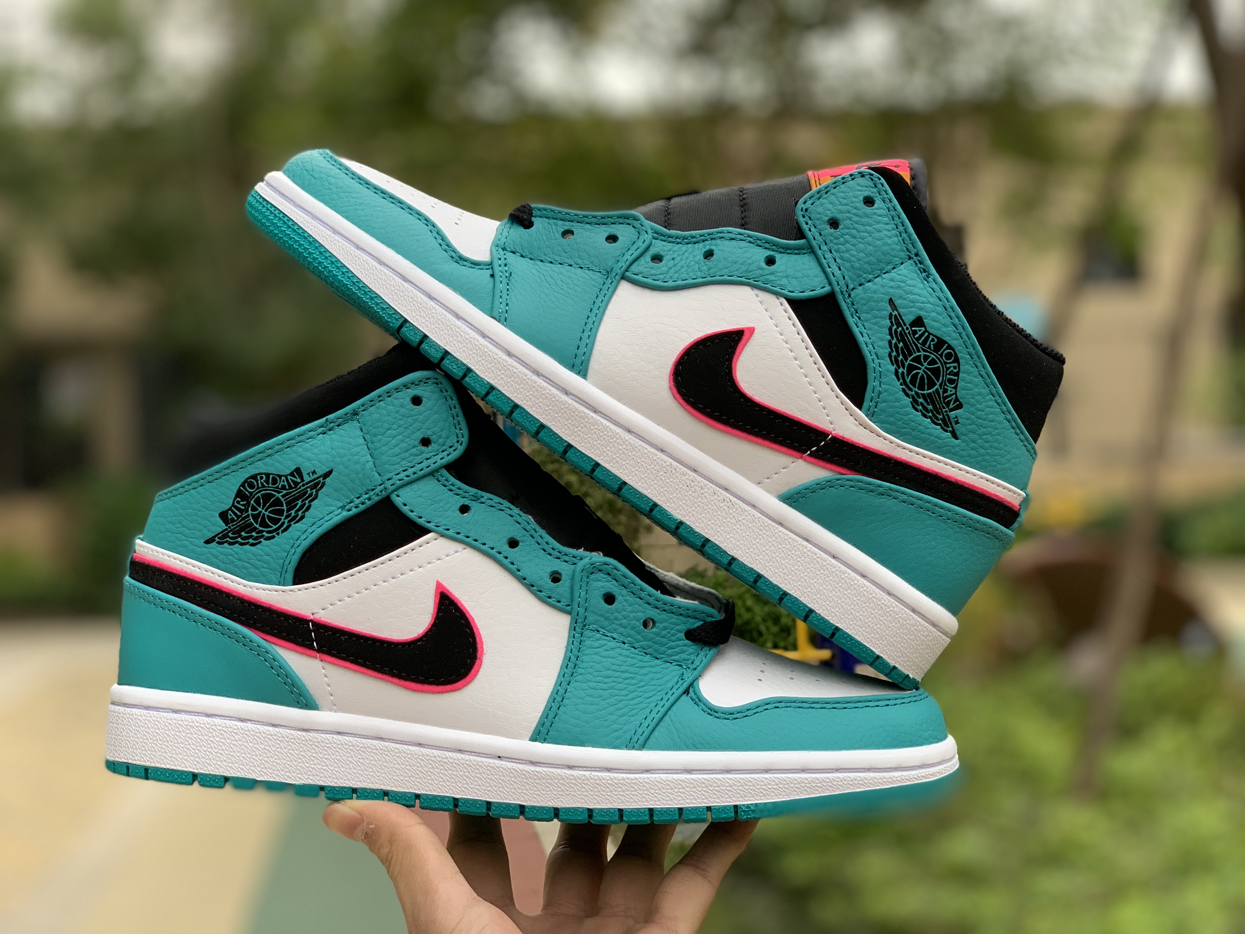 Jordan 1 Mid South Beach
