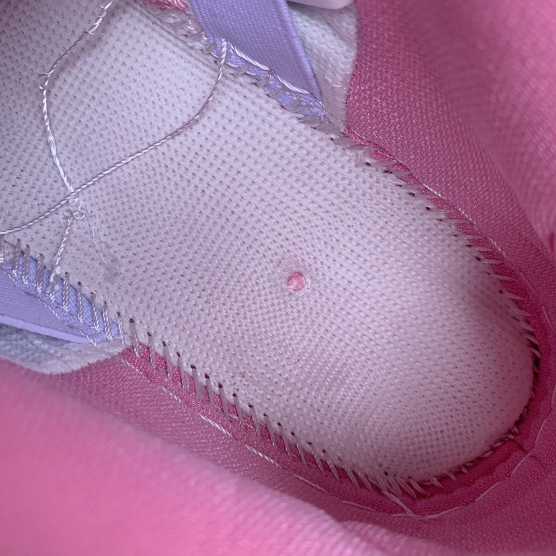 Grateful Dead x Nike SB Dunk Low “Pink Bear”