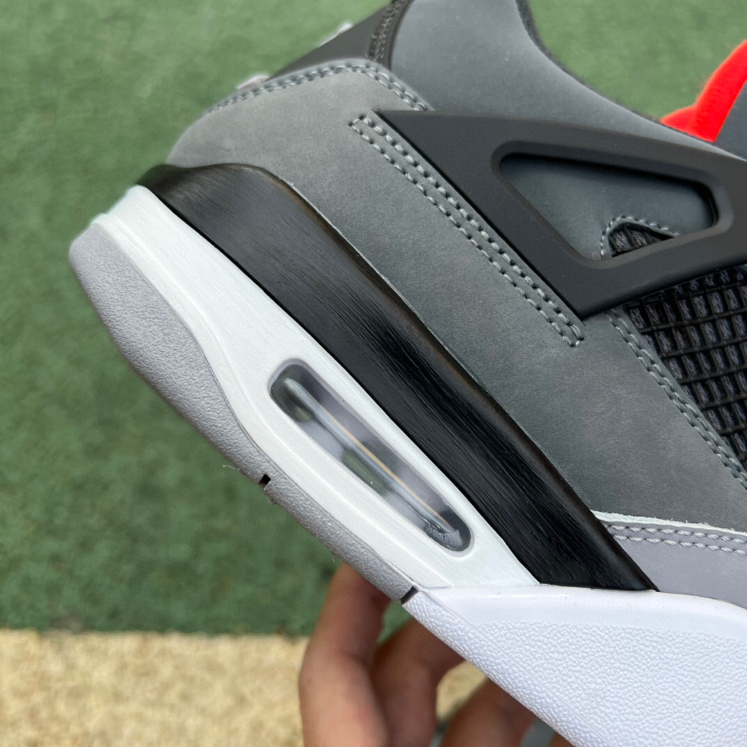 Air Jordan 4 Infrared