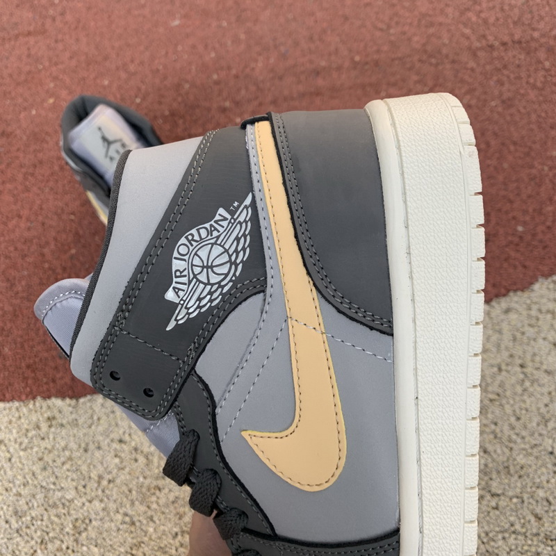 Jordan 1 Mid Grey Onyx