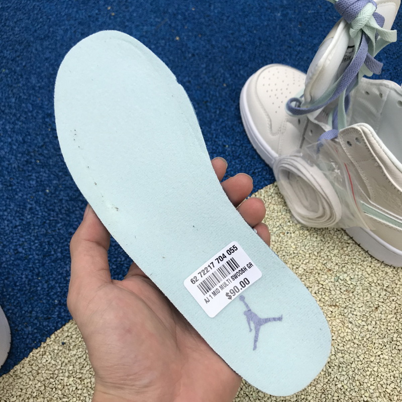 Air Jordan 1 GS Ret High SOH Beige