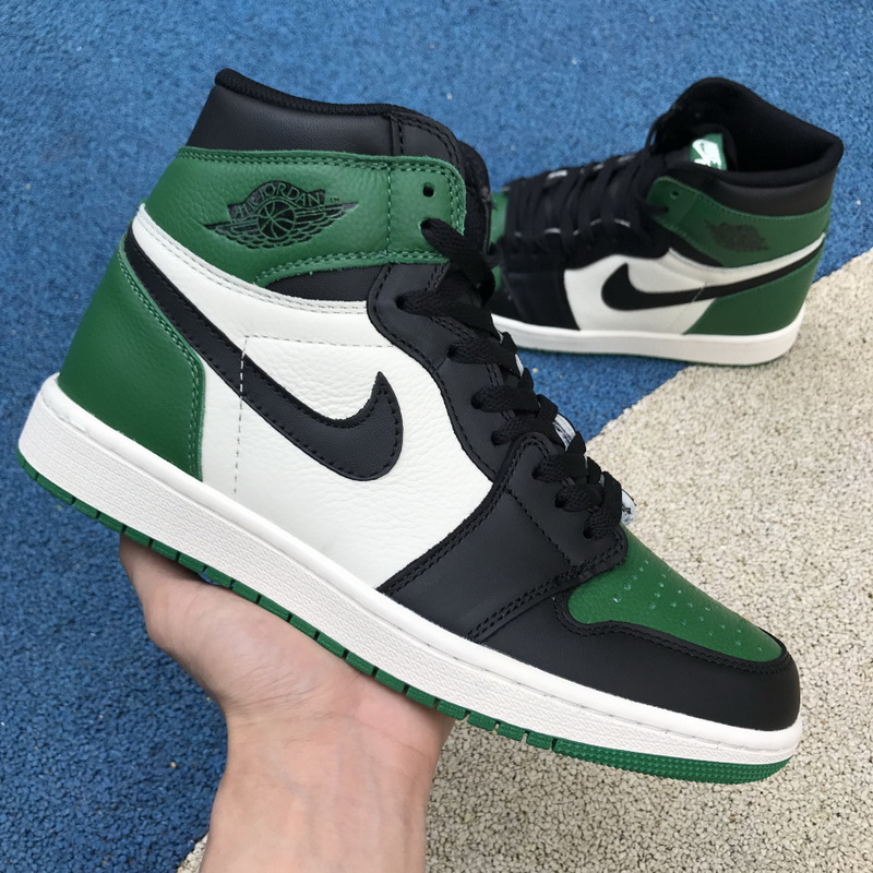 Air Jordan 1 High OG “Pine Green”