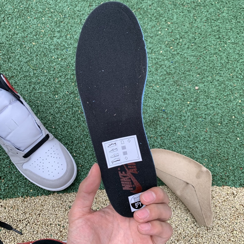 Air Jordan 1 High OG“ Light Smoke Grey” GS