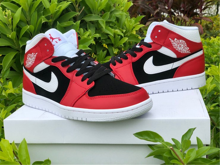 Air Jordan 1 Mid Black Red