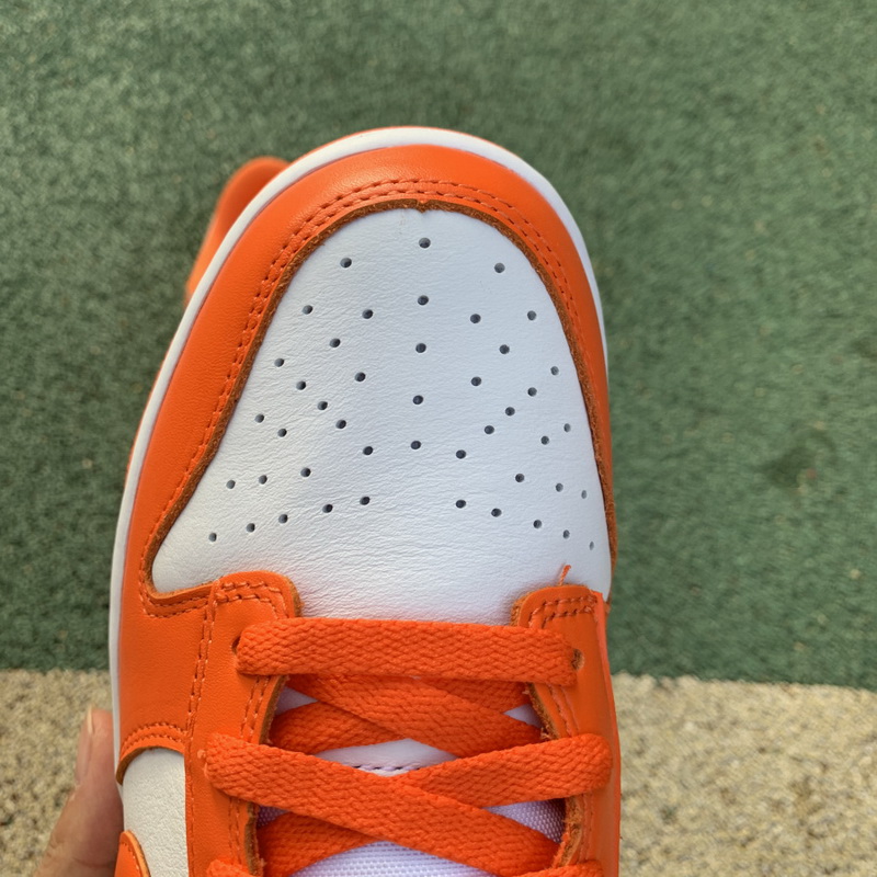 Nike Dunk Low “Orange Blaze”