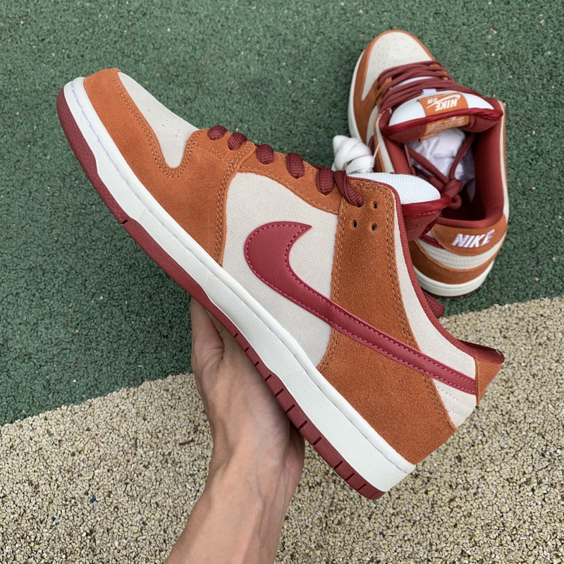 Nike SB Dunk Low Pro Dark Russet Cedar