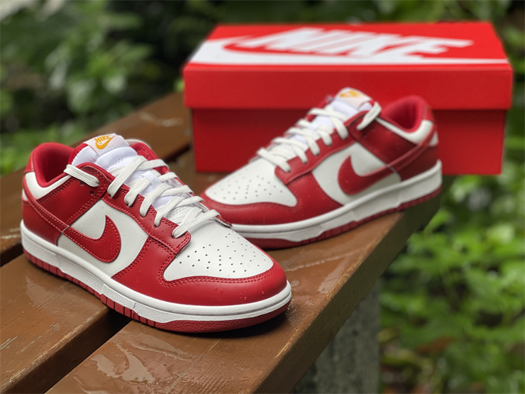 Nike Dunk Low「Gym Red」