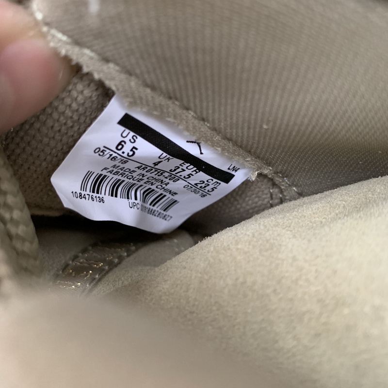 Air Jordan 11 “Neutral Olive” WMNS