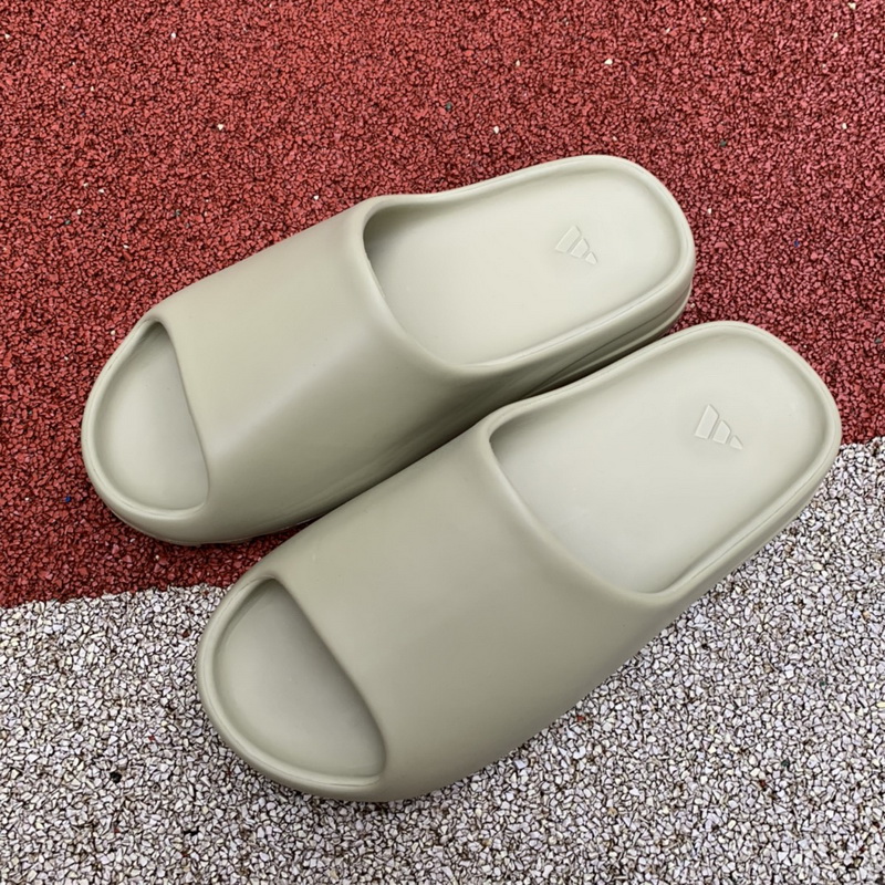 Yeezy Slide