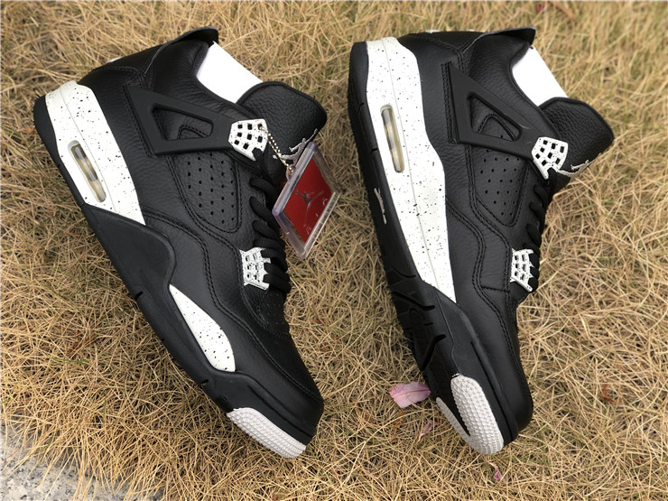 Air Jordan 4 Oreo
