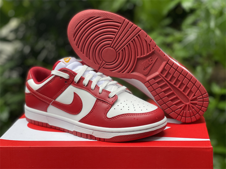 Nike Dunk Low「Gym Red」