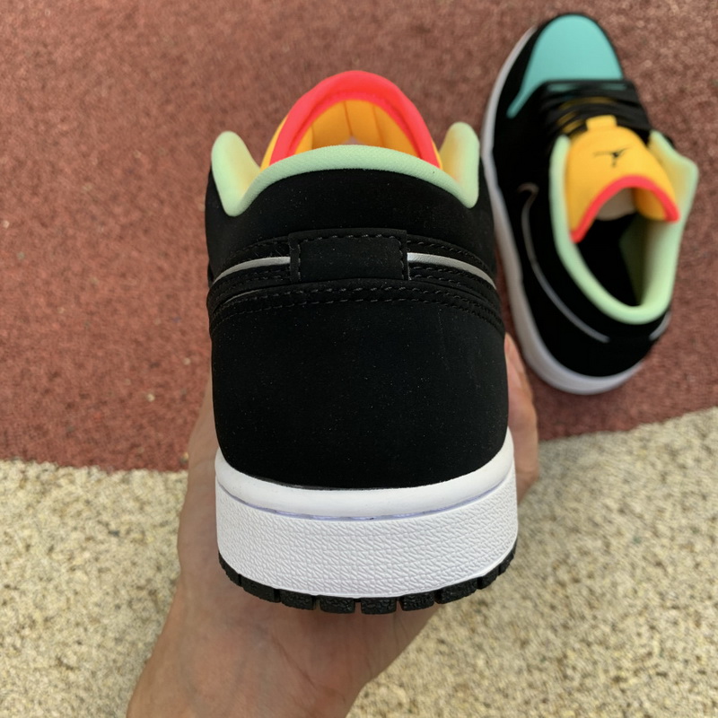 Air Jordan 1 Low shoes