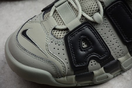 NIKE Air More Uptempo